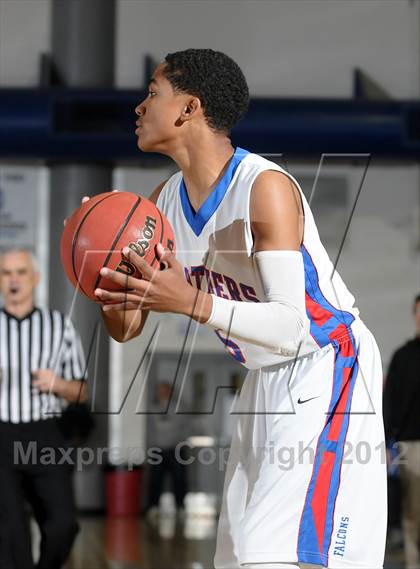 Thumbnail 1 in Center vs. Christian Brothers (Les Curry Invitational) photogallery.