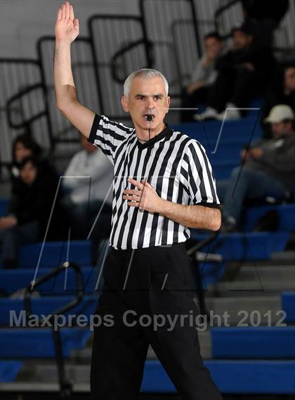 Thumbnail 2 in Center vs. Christian Brothers (Les Curry Invitational) photogallery.
