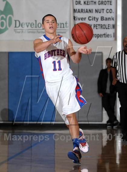 Thumbnail 2 in Center vs. Christian Brothers (Les Curry Invitational) photogallery.