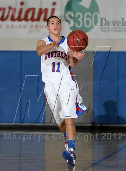 Thumbnail 2 in Center vs. Christian Brothers (Les Curry Invitational) photogallery.