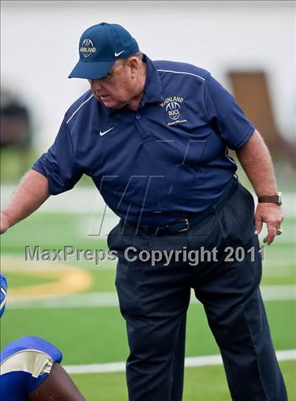 Thumbnail 2 in Mainland vs. West Point (Gridiron Challenge) photogallery.