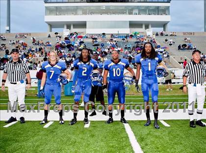 Thumbnail 2 in Mainland vs. West Point (Gridiron Challenge) photogallery.