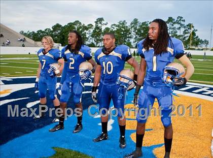 Thumbnail 3 in Mainland vs. West Point (Gridiron Challenge) photogallery.