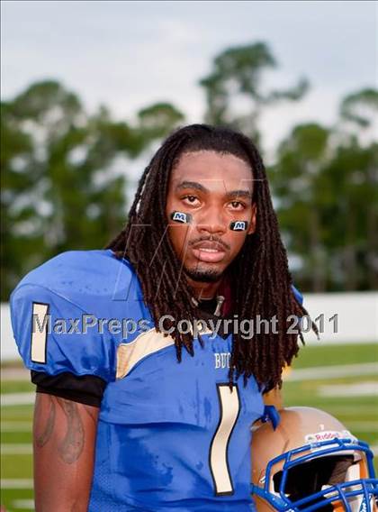 Thumbnail 1 in Mainland vs. West Point (Gridiron Challenge) photogallery.