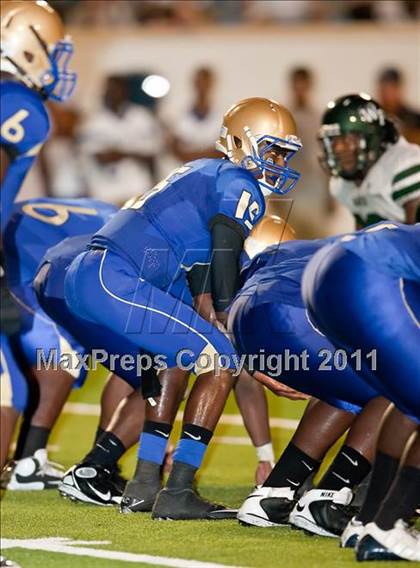 Thumbnail 1 in Mainland vs. West Point (Gridiron Challenge) photogallery.