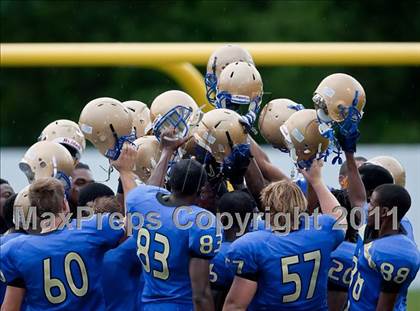 Thumbnail 2 in Mainland vs. West Point (Gridiron Challenge) photogallery.