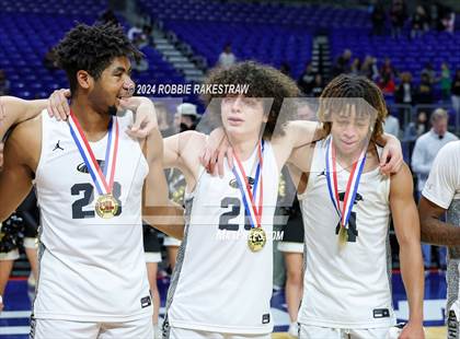 Thumbnail 2 in Plano East vs. Stony Point (UIL 6A Basketball Final Medal Ceremony) photogallery.