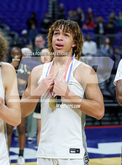 Thumbnail 3 in Plano East vs. Stony Point (UIL 6A Basketball Final Medal Ceremony) photogallery.