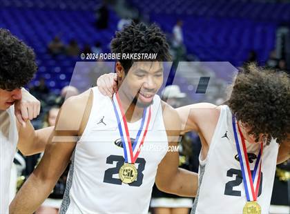 Thumbnail 3 in Plano East vs. Stony Point (UIL 6A Basketball Final Medal Ceremony) photogallery.