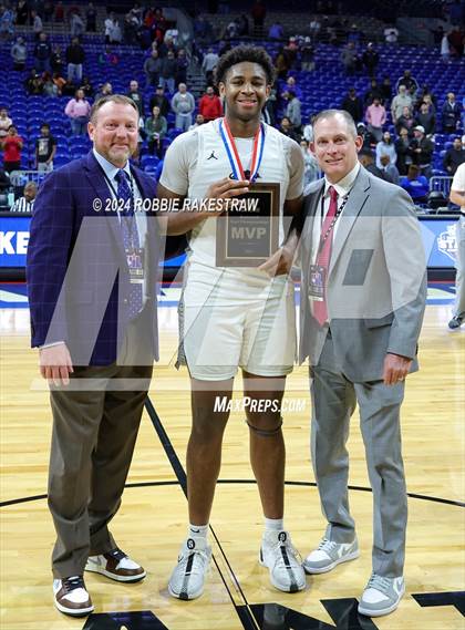 Thumbnail 3 in Plano East vs. Stony Point (UIL 6A Basketball Final Medal Ceremony) photogallery.