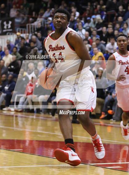 Thumbnail 2 in New Albany vs. North Central photogallery.