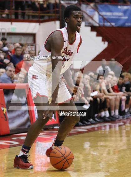 Thumbnail 3 in New Albany vs. North Central photogallery.
