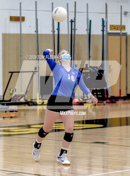 Thumbnail 3 in Gardner-Edgerton @ Shawnee Mission West photogallery.