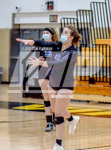 Thumbnail 2 in Gardner-Edgerton @ Shawnee Mission West photogallery.