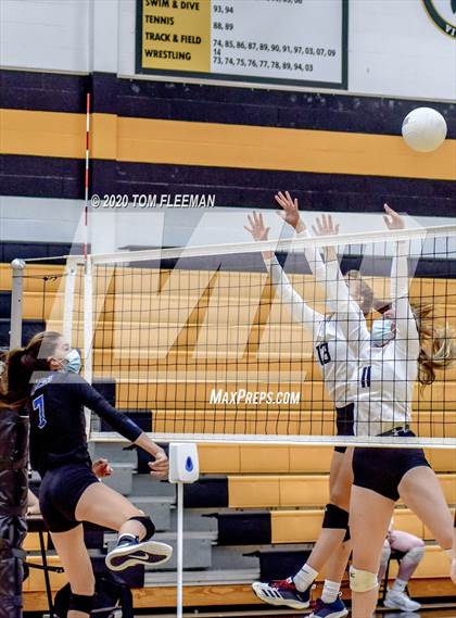 Thumbnail 2 in Gardner-Edgerton @ Shawnee Mission West photogallery.