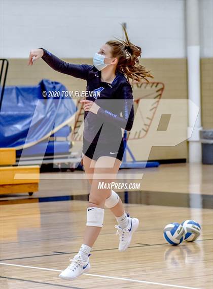 Thumbnail 3 in Gardner-Edgerton @ Shawnee Mission West photogallery.