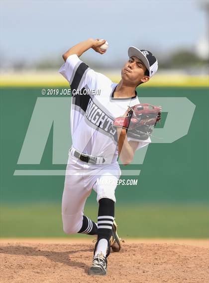 Thumbnail 1 in Steele vs Franklin (San Antonio Classic) photogallery.