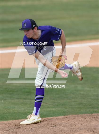 Thumbnail 1 in Steele vs Franklin (San Antonio Classic) photogallery.