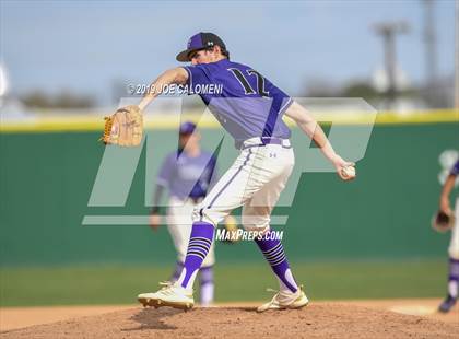 Thumbnail 3 in Steele vs Franklin (San Antonio Classic) photogallery.
