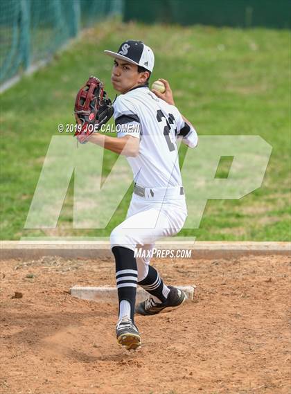 Thumbnail 2 in Steele vs Franklin (San Antonio Classic) photogallery.