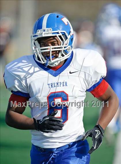 Thumbnail 1 in Muskego vs. Tremper (WIAA Div.1 Playoffs Rd.2) photogallery.