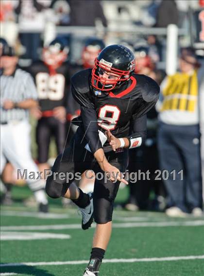 Thumbnail 1 in Muskego vs. Tremper (WIAA Div.1 Playoffs Rd.2) photogallery.
