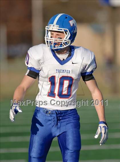 Thumbnail 2 in Muskego vs. Tremper (WIAA Div.1 Playoffs Rd.2) photogallery.