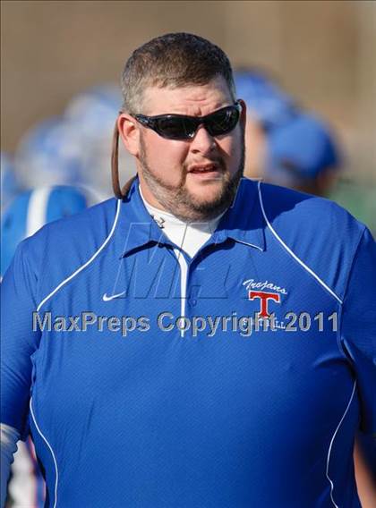 Thumbnail 3 in Muskego vs. Tremper (WIAA Div.1 Playoffs Rd.2) photogallery.