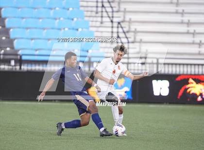 Thumbnail 3 in Greeley Central vs Mullen (CHSAA 4A Championship Final) photogallery.