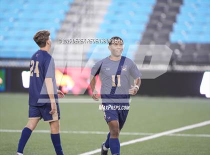 Thumbnail 2 in Greeley Central vs Mullen (CHSAA 4A Championship Final) photogallery.