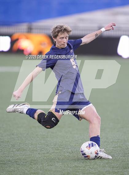 Thumbnail 3 in Greeley Central vs Mullen (CHSAA 4A Championship Final) photogallery.