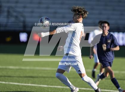 Thumbnail 1 in Greeley Central vs Mullen (CHSAA 4A Championship Final) photogallery.