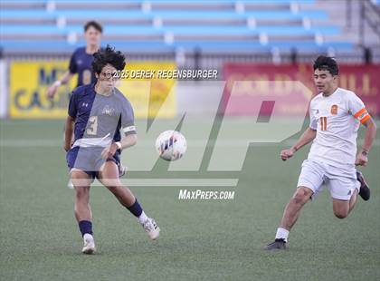 Thumbnail 2 in Greeley Central vs Mullen (CHSAA 4A Championship Final) photogallery.