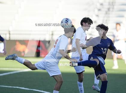 Thumbnail 1 in Greeley Central vs Mullen (CHSAA 4A Championship Final) photogallery.