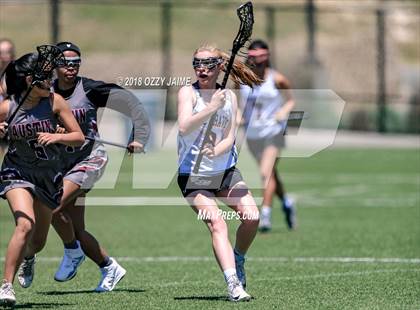 Thumbnail 2 in Lake Travis vs Austin photogallery.
