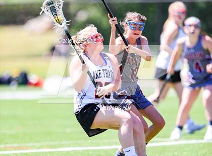 Thumbnail 2 in Lake Travis vs Austin photogallery.
