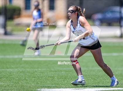Thumbnail 1 in Lake Travis vs Austin photogallery.