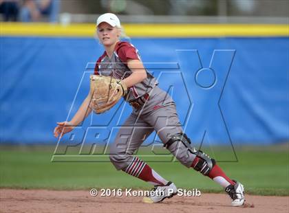 Thumbnail 1 in Destrehan vs Covington (SCC Jamboree) photogallery.