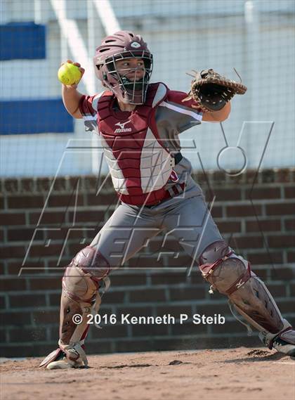 Thumbnail 3 in Destrehan vs Covington (SCC Jamboree) photogallery.