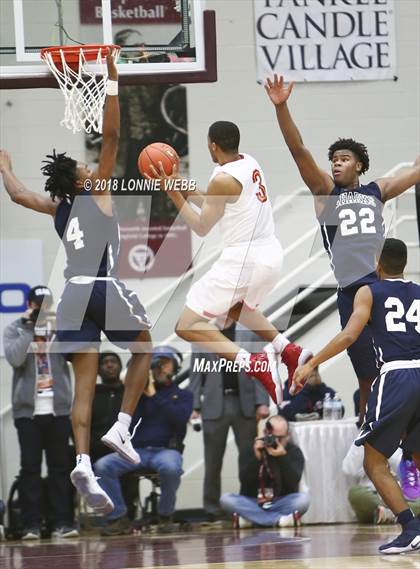 Thumbnail 3 in NSU University vs. Oak Hill Academy (Spalding Hoophall Classic) photogallery.