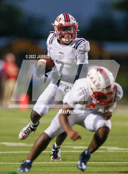Thumbnail 1 in Lamar @ West Brook photogallery.
