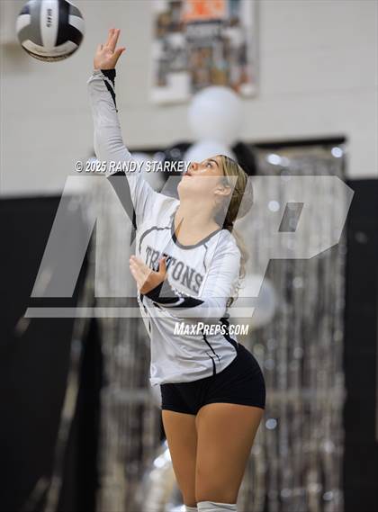 Thumbnail 2 in JV: East Lee County @ Mariner photogallery.