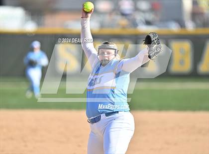Thumbnail 1 in Joliet Catholic @ Joliet West photogallery.