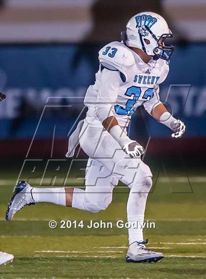 Thumbnail 1 in Sweeny vs. La Marque (UIL Region 3 4A Div 2 Area)  photogallery.