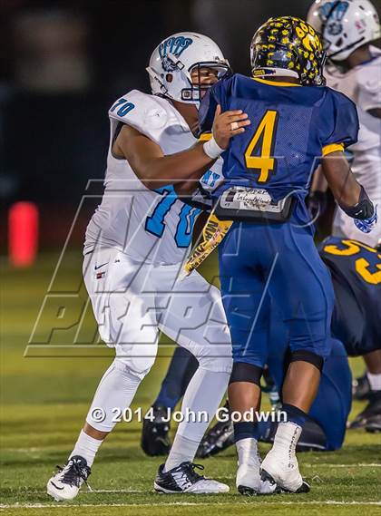 Thumbnail 1 in Sweeny vs. La Marque (UIL Region 3 4A Div 2 Area)  photogallery.