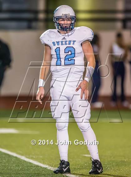 Thumbnail 2 in Sweeny vs. La Marque (UIL Region 3 4A Div 2 Area)  photogallery.