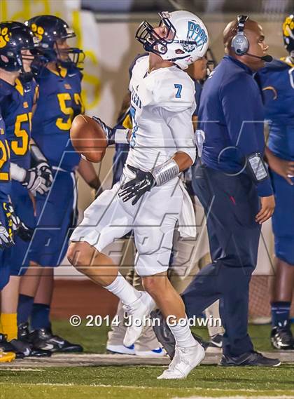 Thumbnail 2 in Sweeny vs. La Marque (UIL Region 3 4A Div 2 Area)  photogallery.