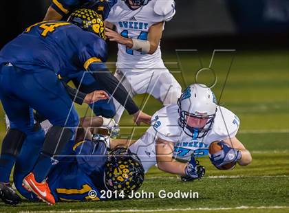 Thumbnail 3 in Sweeny vs. La Marque (UIL Region 3 4A Div 2 Area)  photogallery.