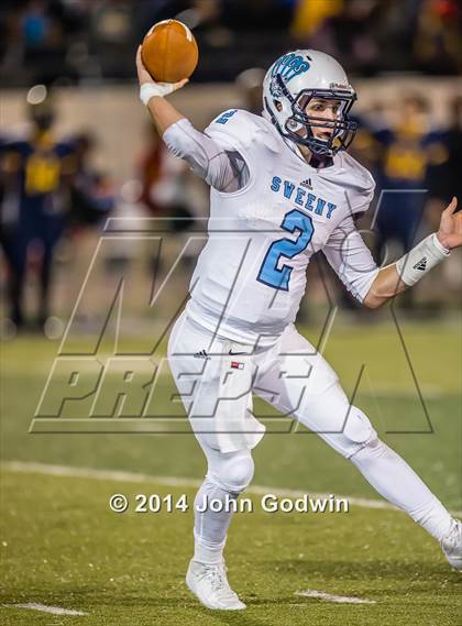 Thumbnail 2 in Sweeny vs. La Marque (UIL Region 3 4A Div 2 Area)  photogallery.