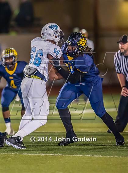 Thumbnail 2 in Sweeny vs. La Marque (UIL Region 3 4A Div 2 Area)  photogallery.